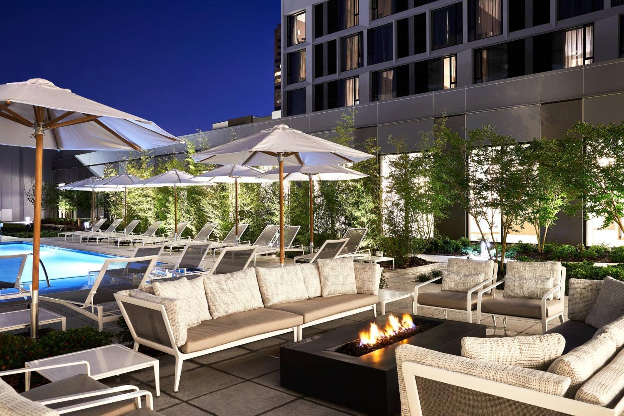 Ac Hotel By Marriott Dallas By The Galleria Eksteriør billede